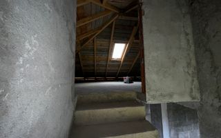 VILA 5 CAMERE, ZONA ULTRA CENTRALA, CAMPULUNG MUSCEL, TEREN 500 MP - Poză 22