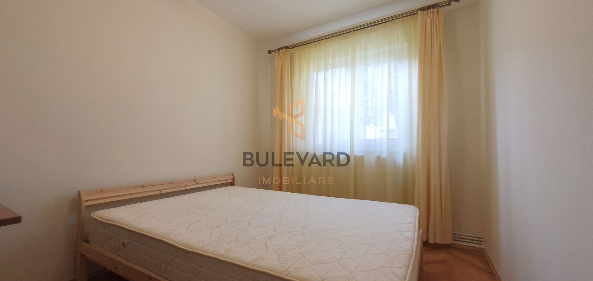 Apartament cu 3 camere, zona strazii Putna! - Poză 3