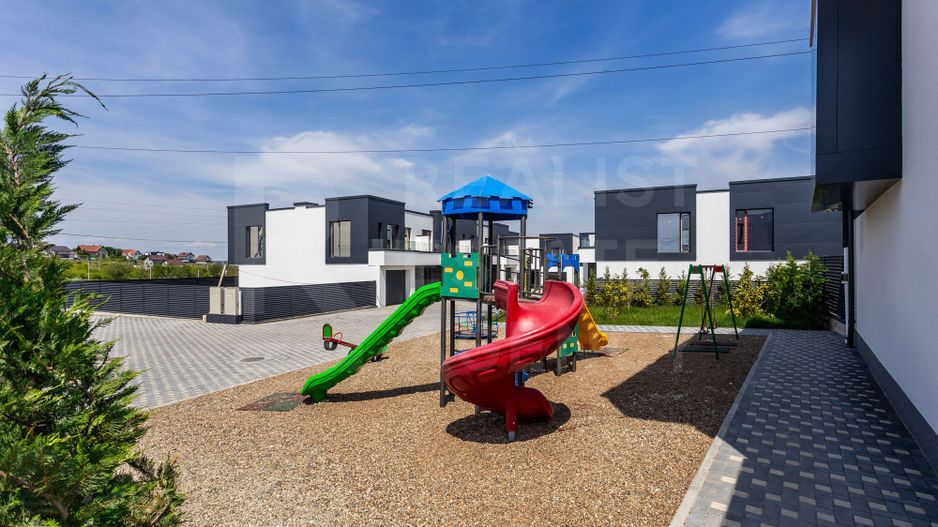 Vânzare, casă, 2 nivele, 4 camere, strada Sfânta Vineri, Tohatin - Poză 14