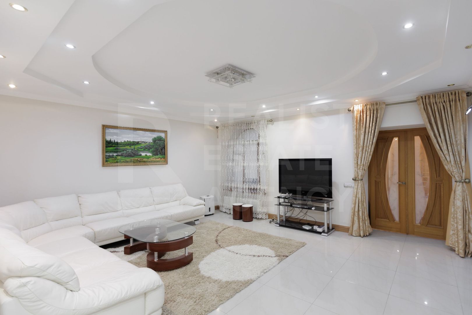 Chirie, casă, 2 nivele, 7 camere, str. Mihai Boț, Buiucani - Poză 6