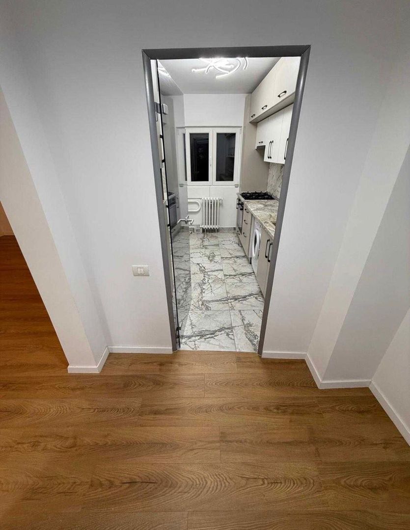 AP. 2 CAMERE DRISTOR, LOC PARCARE, NEMOBILAT, METROU 2 MINUTE - Poză 5