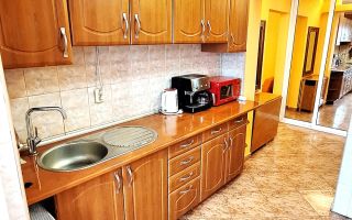 De inchiriat apartament  renovat cu 3 camereTiglina 3, 500 E - Poză 3