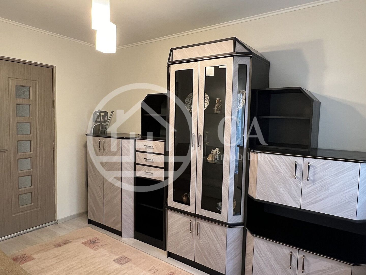 Apartament cu 3 camere de inchiriat in Rogerius Oradea - Poză 11