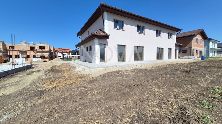Casa tip duplex - Sura Mica - Poză 4