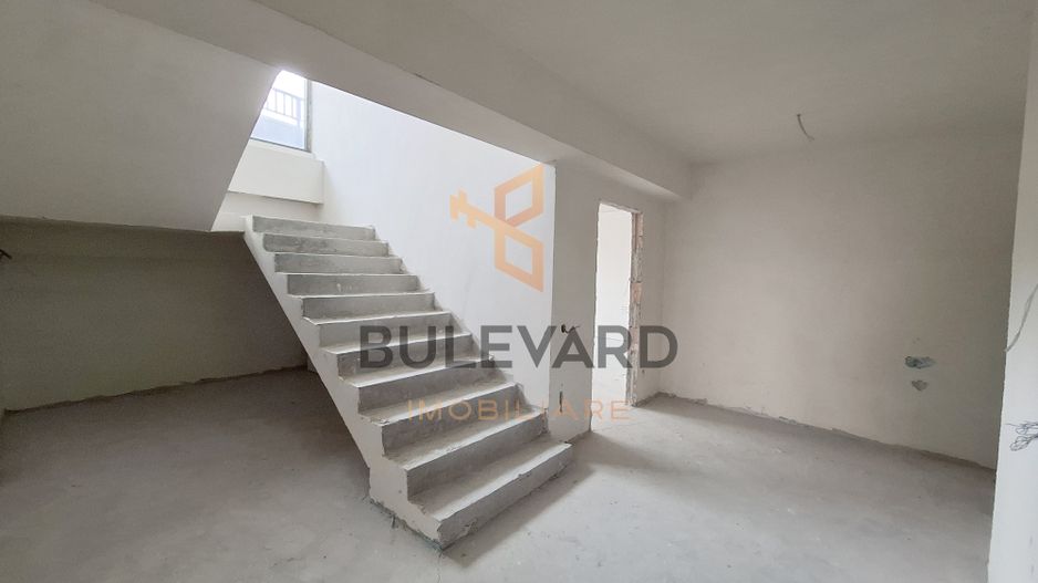 Penthouse 194 mp utili + 4 balcoane, view superb! - Poză 10