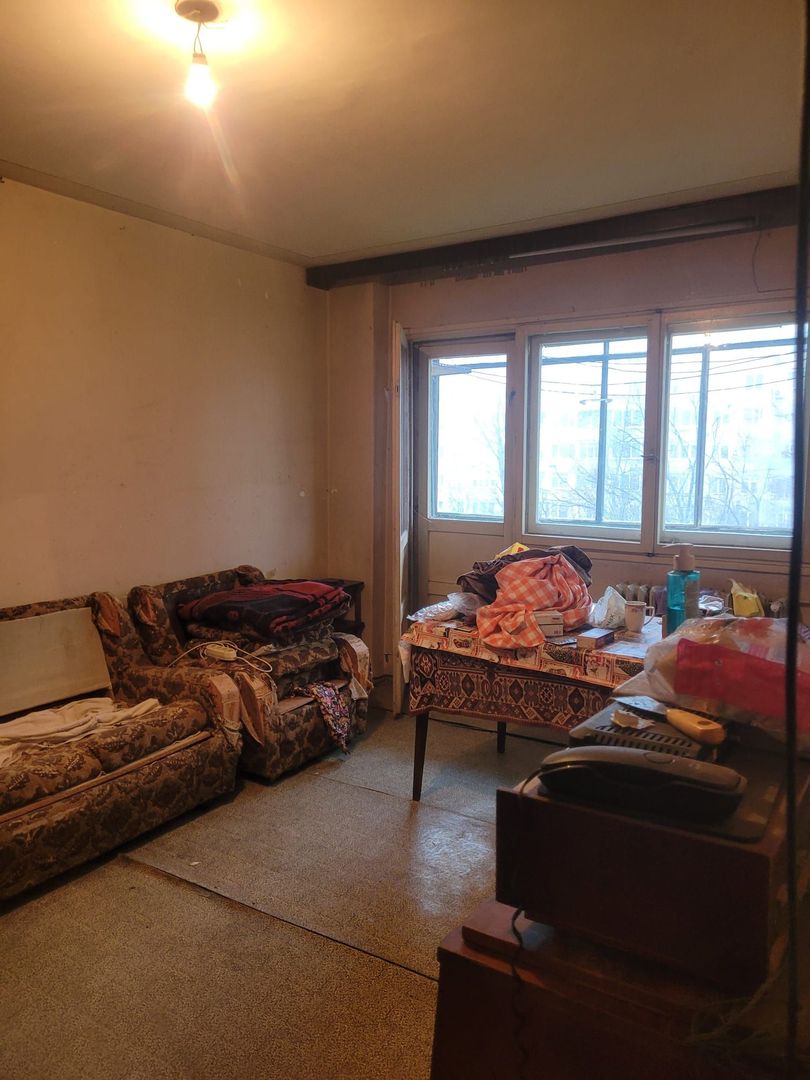 Apartament 3 camere de vanzare Drumul Taberei, Valea Ialomitei - Poză 10