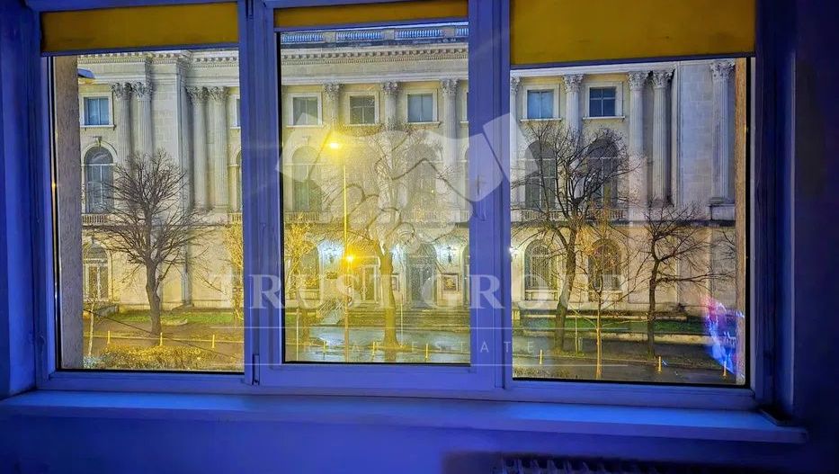 Apartament 2 camere Sala Palatului - Imobil 1962 - Poză 3