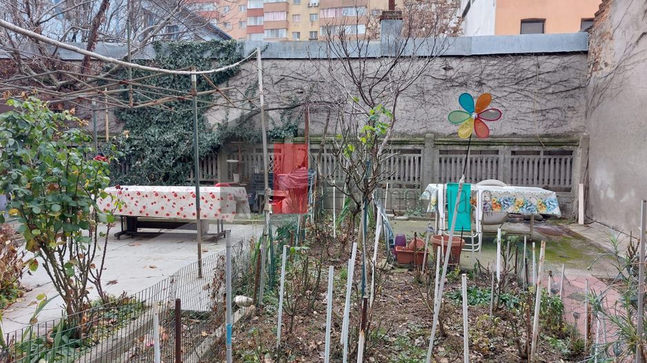 Apartamentul "ENIREJO", et. 1 in vila, FARA RISC SEISMIC, intrare exclusiva - Poză 21