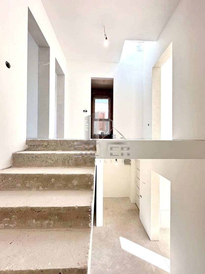 Casa tip Duplex cu demisol si terasa/CF. - Poză 18