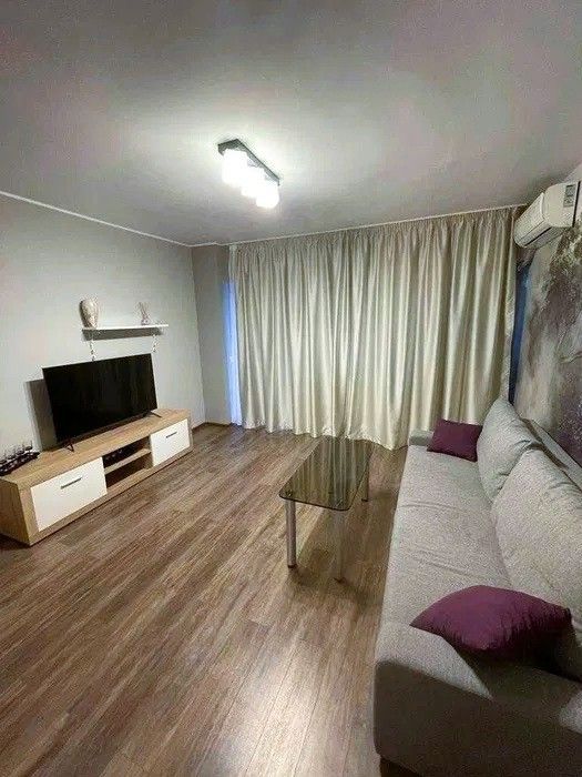 Garsoniera Soseaua Oltenitei | Piata Sudului metrou - Poză 1