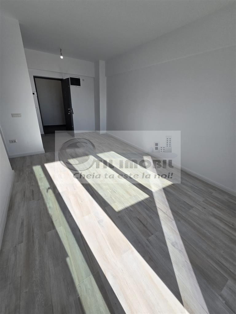 INTABULAT! Apartament cu o camera decomandat Central 44mp 84.000 euro - Poză 2