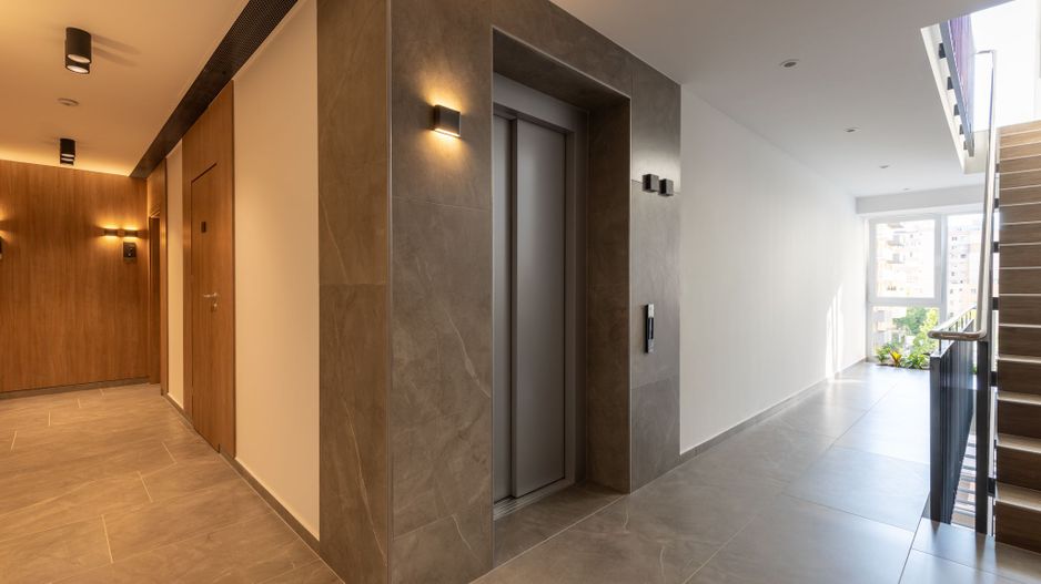 Inchiriem apartament 3 camere mobilat utilat lux cu parcare subterana - Poză 6