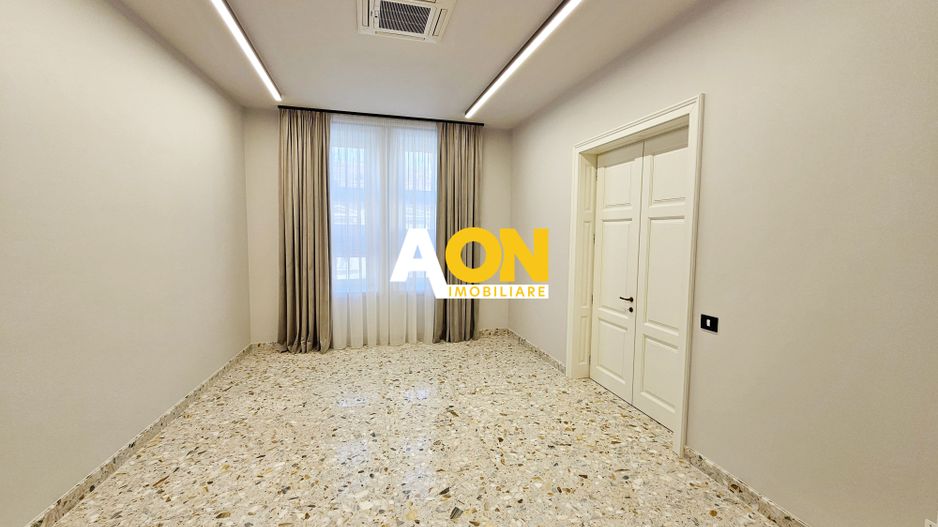 Spatiu de birouri,2 camere, ultracentral, 45 mp - Poză 4