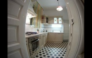 Apartament in vila Capitale - Poză 5