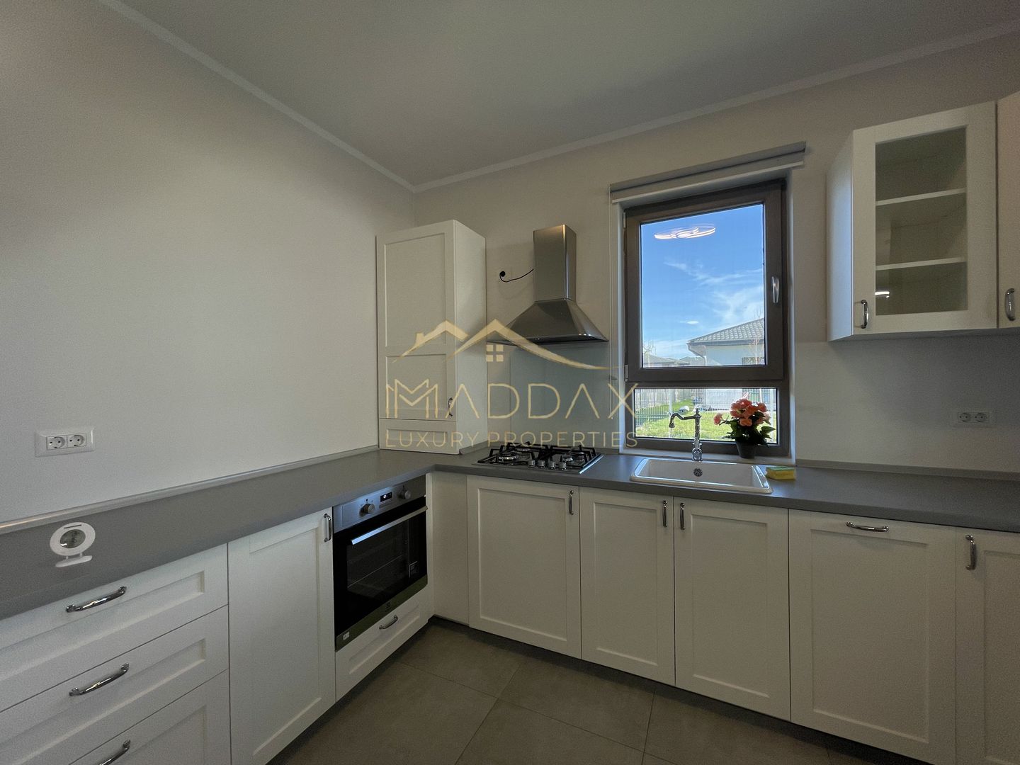 Vila moderna***4 camere***cu gradina//Cartier rezidential Corbeanca - Poză 12