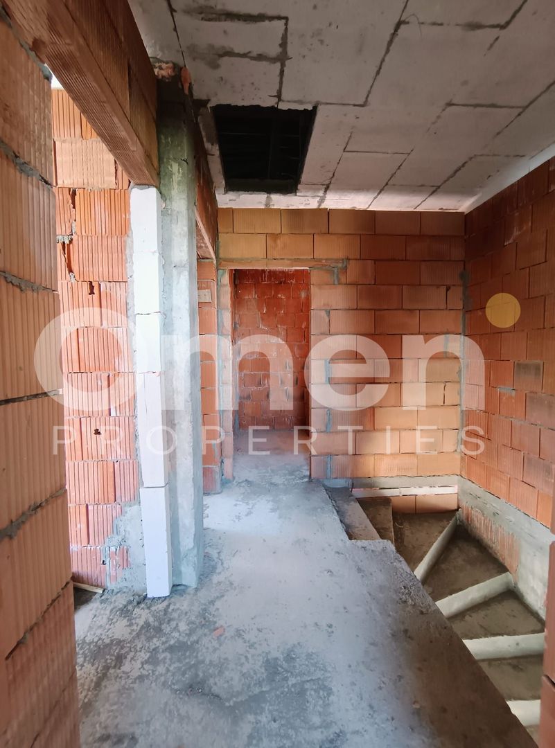 Duplex | La roșu | Zonă liniștită | Curte proprie - Poză 14
