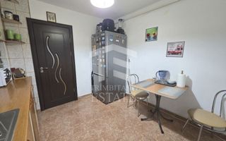 INEL I - Apartament cu centrala pe gaz, loc de parcare si pod de 60 mp - Poză 26
