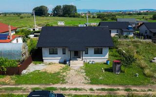 Casa personalizabila,pe un singur nivel,  pod mansardabil,pozitie cu liniste - Poză 8