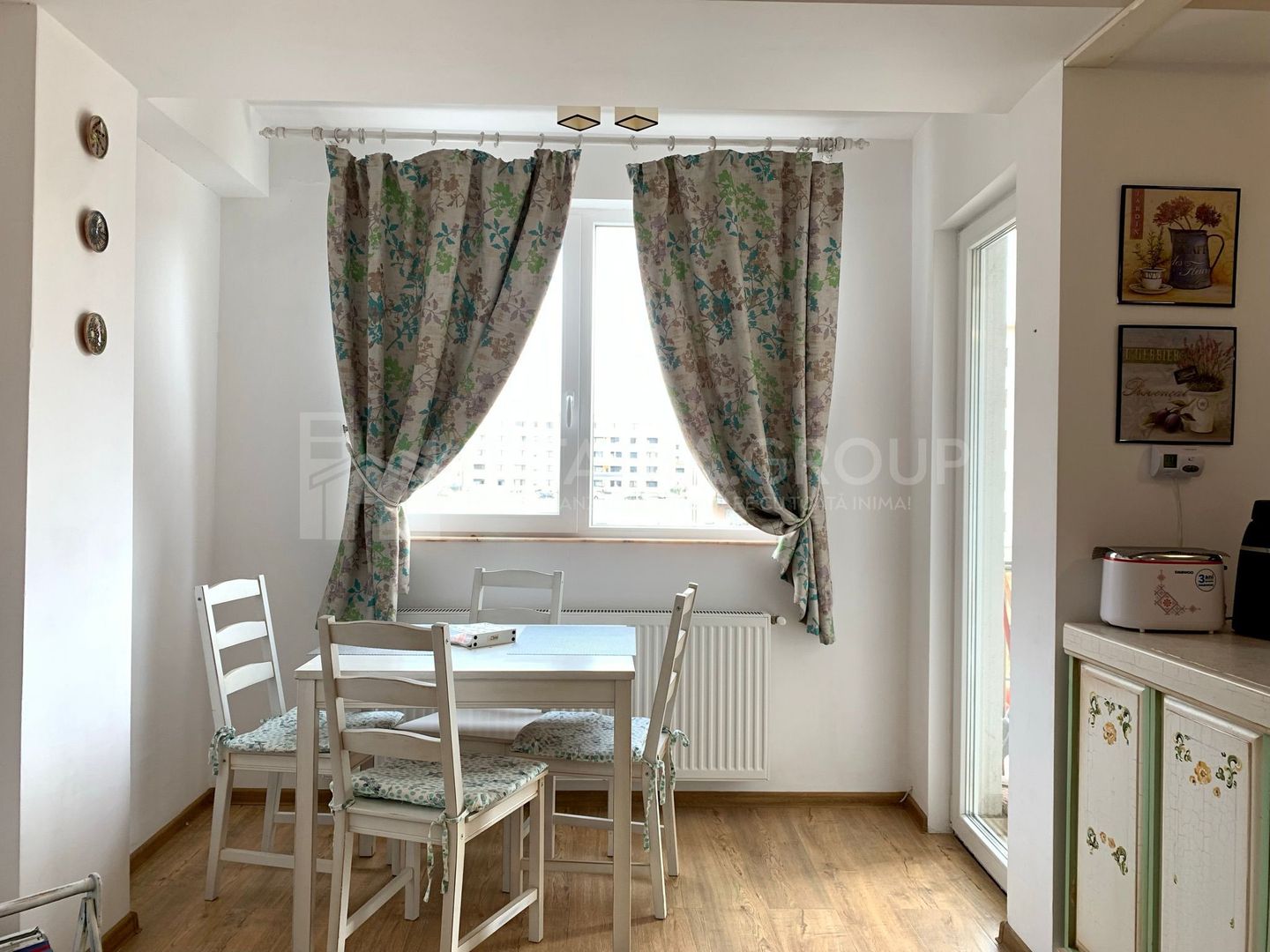 Garsonieră cochetă, cu parcare inclusă, COMISION 0% - Zona Coresi - Poză 1