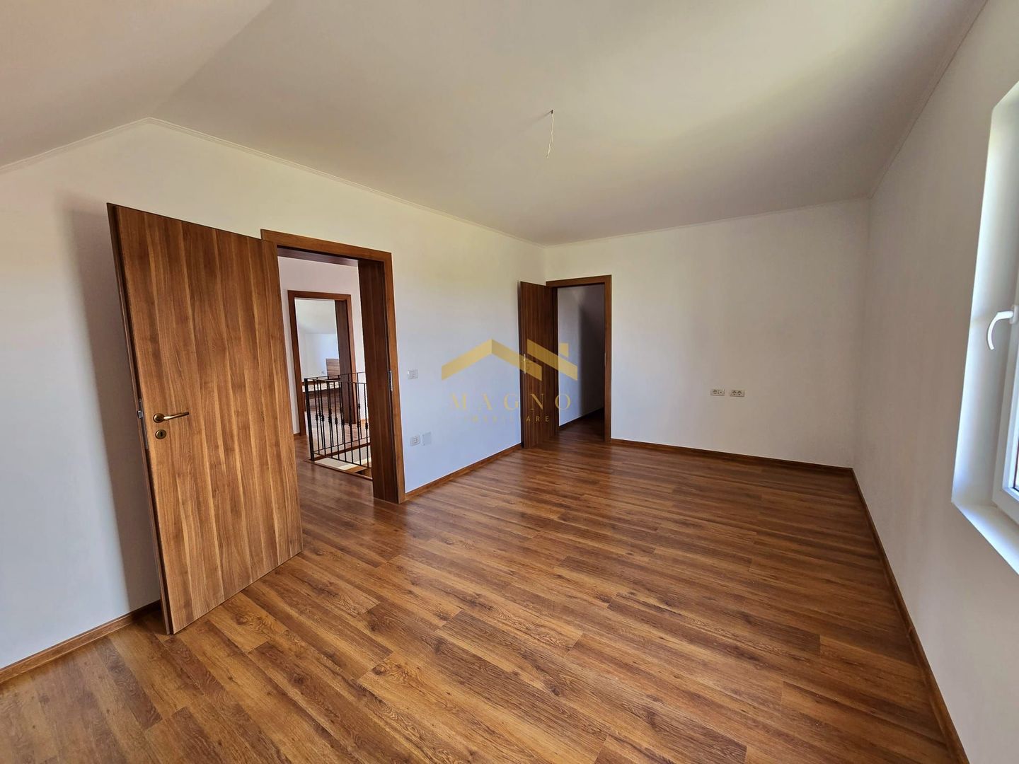 VILA P+M NOUA DE VANZARE IN LIPOVA BAI - Poză 17