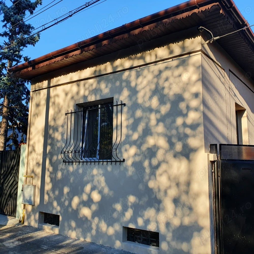 Inchiriere casa  6 camere 3 bai curte libera 180mp, zona Crangasi - Poză 1