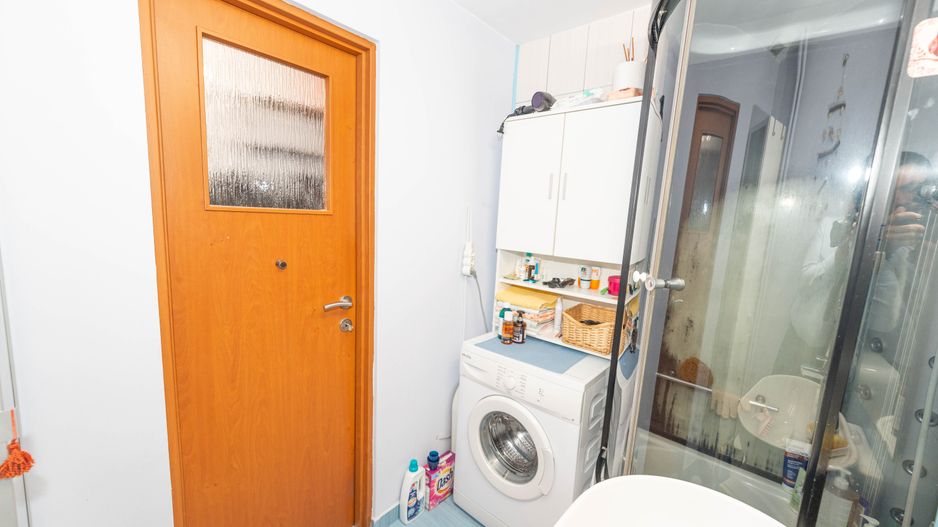 Apartament cu 3 camere, de vanzare,  58,3 mp, parter, in zona Titan - Poză 8