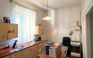 Vând apartament 3 camere zona strazii Horea - Poză 3