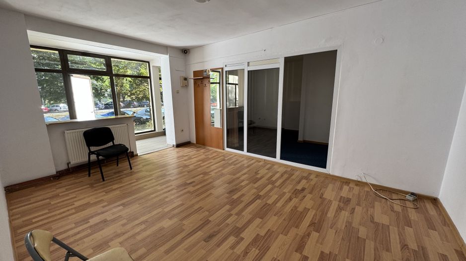 SAD de închiriat bld. Dragalina - Poză 7