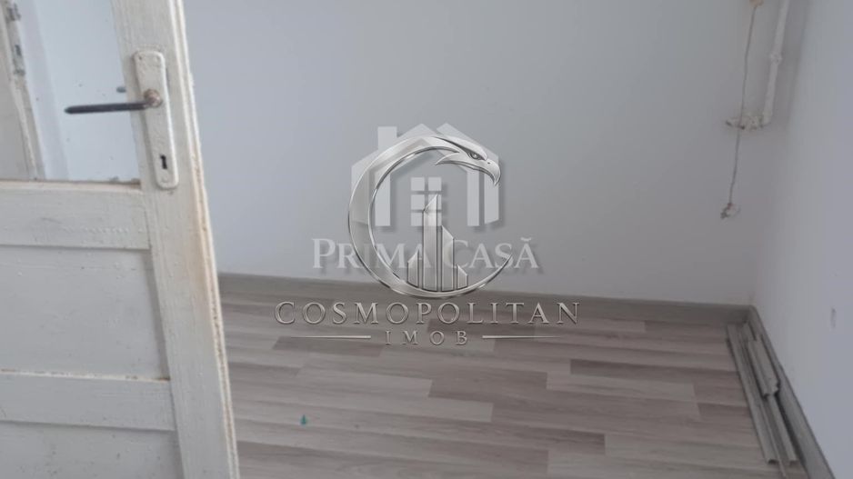 Casa zona Dorobanti teren 500mp toate utilitatile 58.000 euro - Poză 12