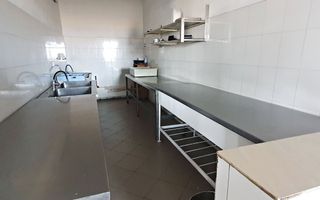 Afacere/Restaurant -Salon evenimente capacitate 600 persoane - Poză 18