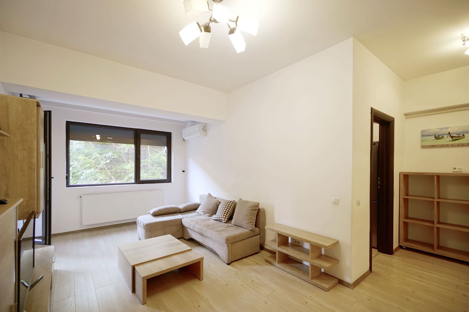 Apartament deosebit linga Mall Vitan pe str. Matache Dobrescu - Poză 12