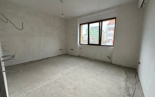 Apartament La Casă | 3 Camere | Curte Proprie | Încălzire In Pardoseală - Poză 1