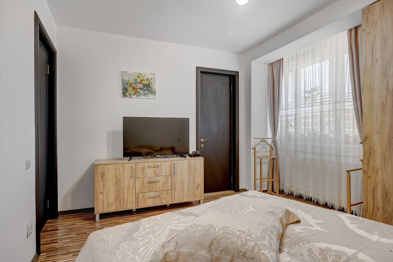 SI CASA SI AFACERE totul sub același acoperiș in Sector 5/Sălaj - LIDL - Poză 48