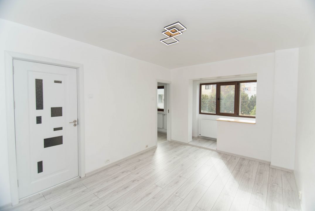 Garsoniera RENOVATA, etaj 1, Gavana-Pitesti - Poză 4