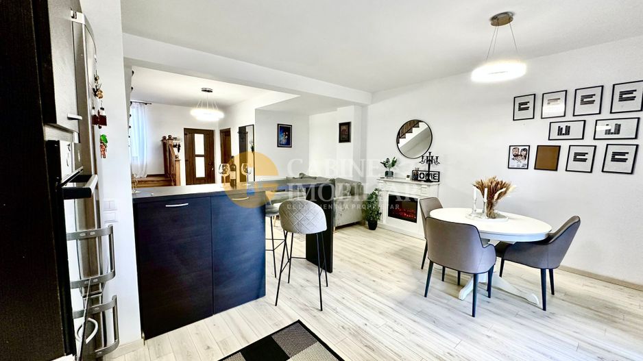 Casa Triplex Rediu Complet Mobilat - Poză 7