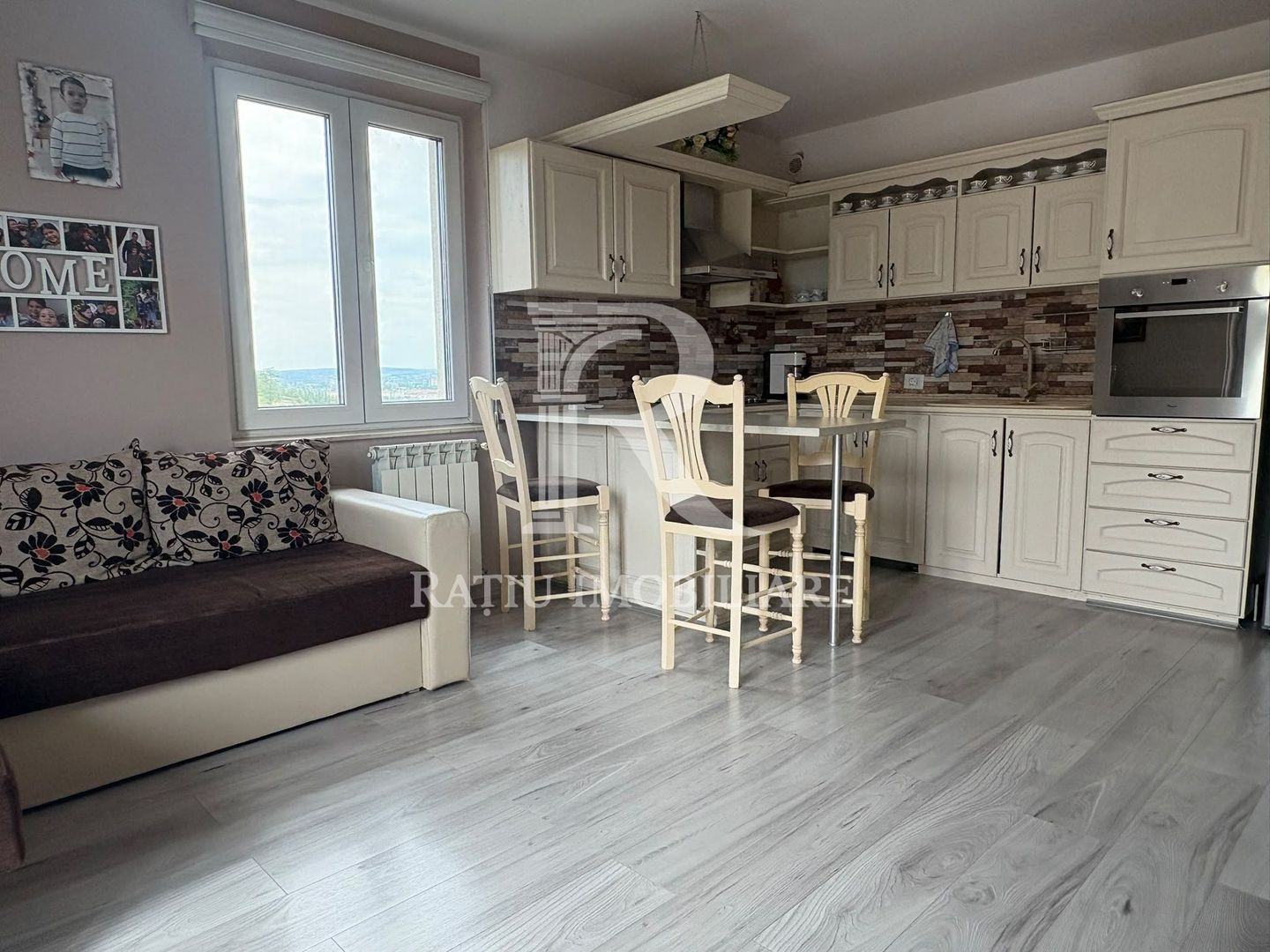 Apartament cu 3 camere de inchiriat | Etajul 1 | Oradea - Poză 10