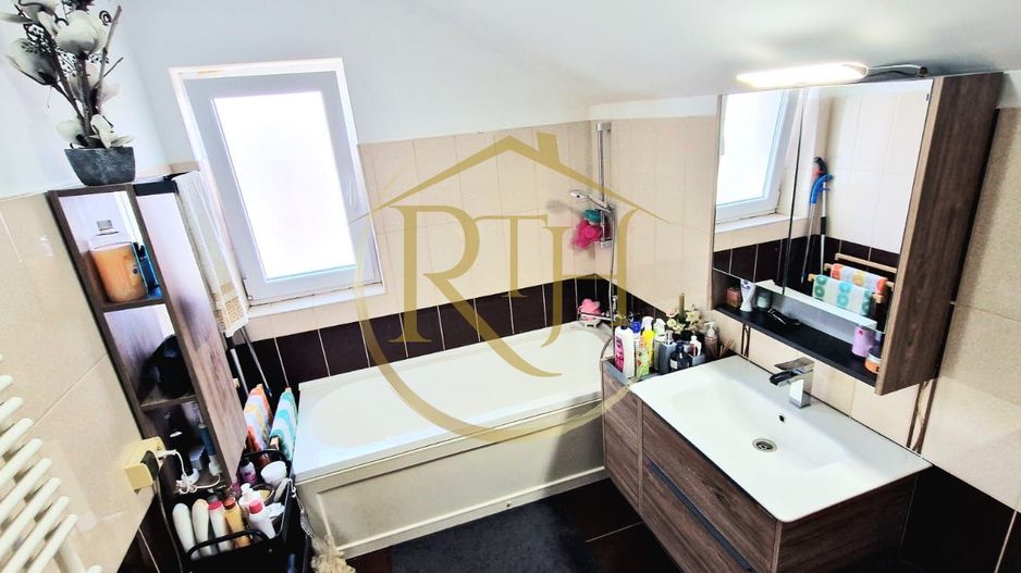 Vand casa Indivduala cu 4 camere in comuna Giroc/ pret 186000 euro - Poză 13