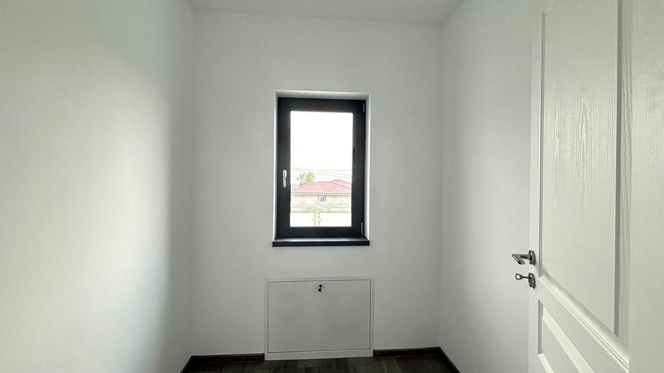 Casa individuala - 4 camere - pozitie excelenta - Sacalaz - Poză 6