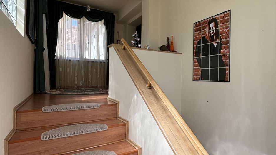 Apartament privat la casa la 5 minute de Piața Victoriei - Poză 46