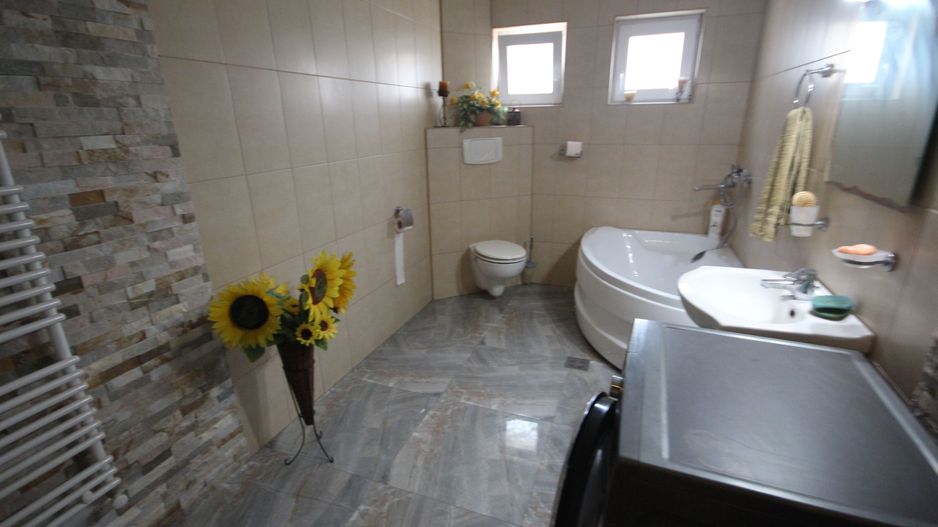 Casa individuala, ideala pentru o familie - Poză 20