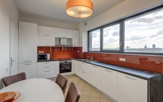 APARTAMENT SUPERB CU 3 DORMITOARE LÂNGĂ PARCUL HERASTRAU - Poză 3