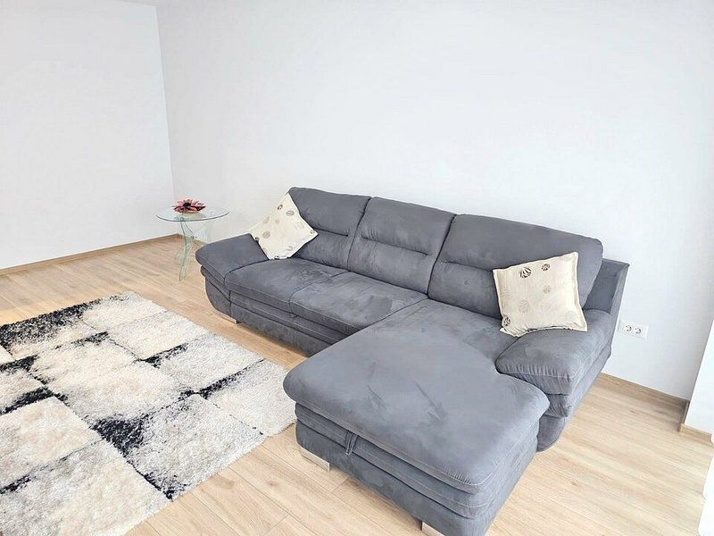 Apartament cu 2 camere, mobilat si utilat complet - Prima inchiriere - Poză 2