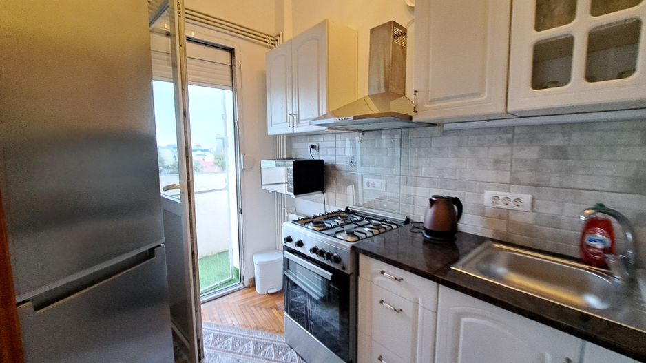 Garsoniera pe bd. Dacia - Poză 4