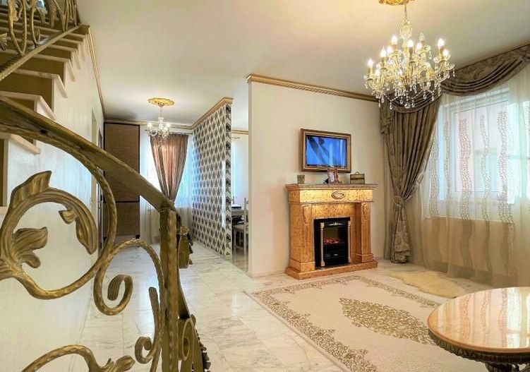 Apartment 3 camere Dumbravita cu scara interioara - Poză 3