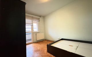 Apartament spațios cu 3 camere, 2 băi și multe avantaje - Poză 5