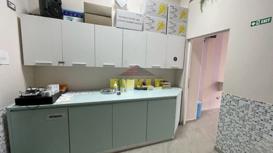 De inchiriat Spatiu Comercial, 40mp. Pret 400 € - Poză 1