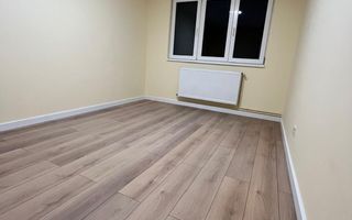 Apartament 3 camere lângă Piața Flora, 70 mp, renovat, etaj 2 din 4. - Poză 7