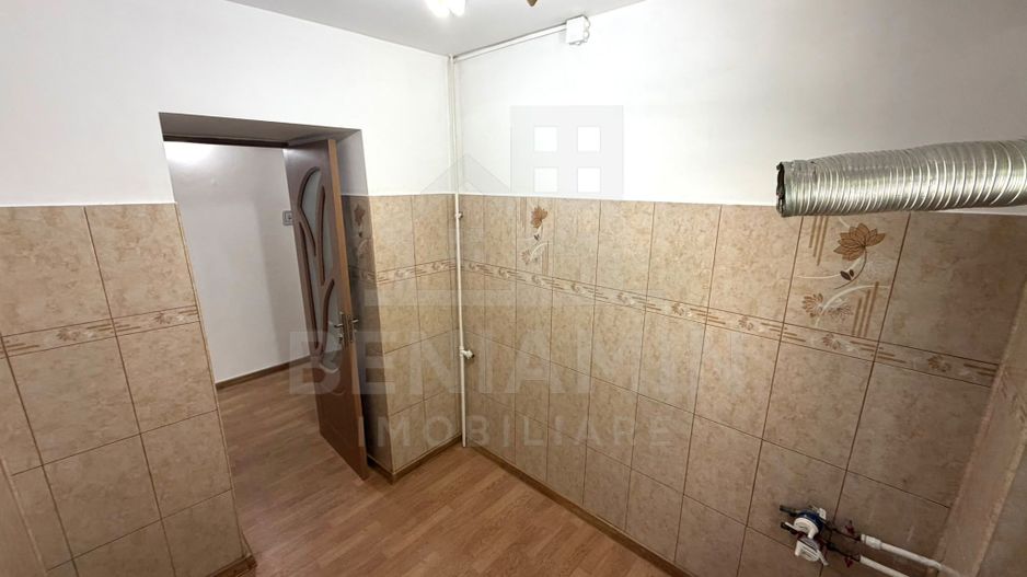 Apartament 2 camere etaj 1 cu teava de gaze 41mp Craiovita - Poză 5
