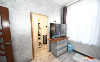 De vanzare casa cu 3 apartamente + anexa 75 mp, Comision 0% - Poză 7