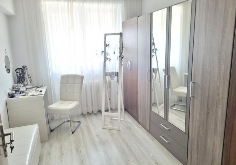 Închiriere Apartament cu 3 camere, vedere lac, Parc Plumbuita 🌳 - Poză 10